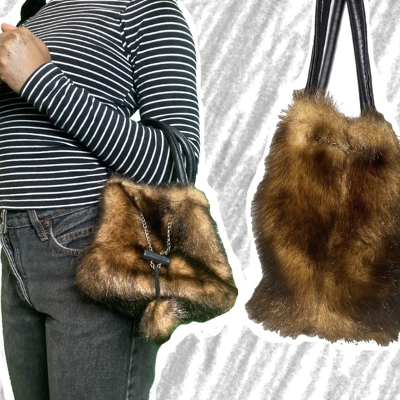 Faux Fur Handbag - Picture 2 of 3